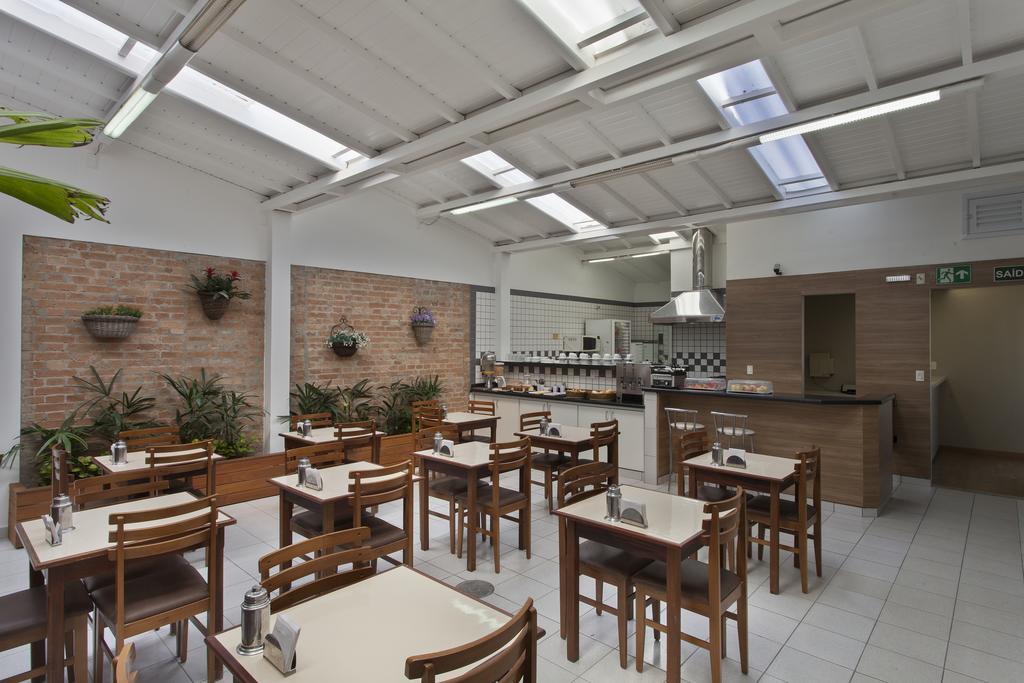 Esplanada Hotel 2*